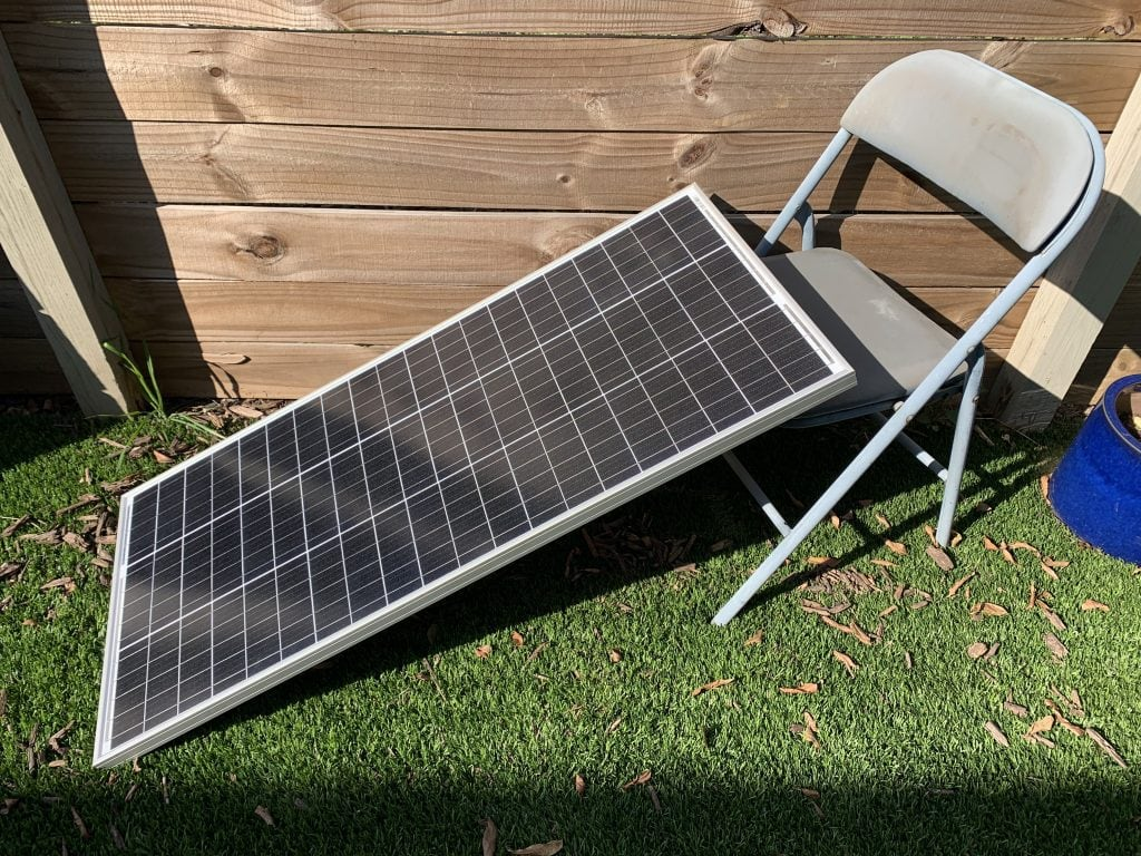 kiểm tra pin năng lượng mặt trời