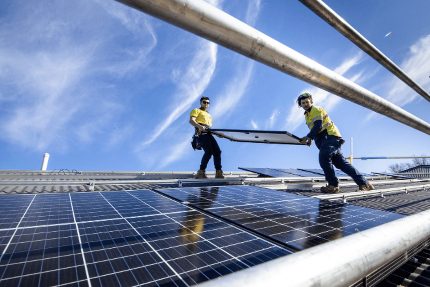 công suất pin mặt trời cho gia đình