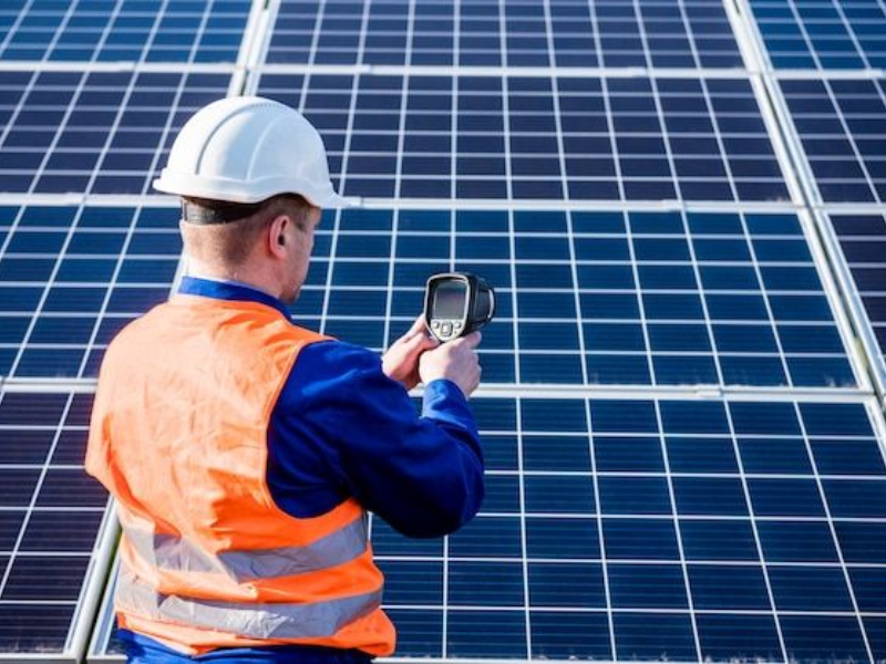 Lắp đặt hệ thống điện mặt trời - Giải pháp năng lượng thông minh