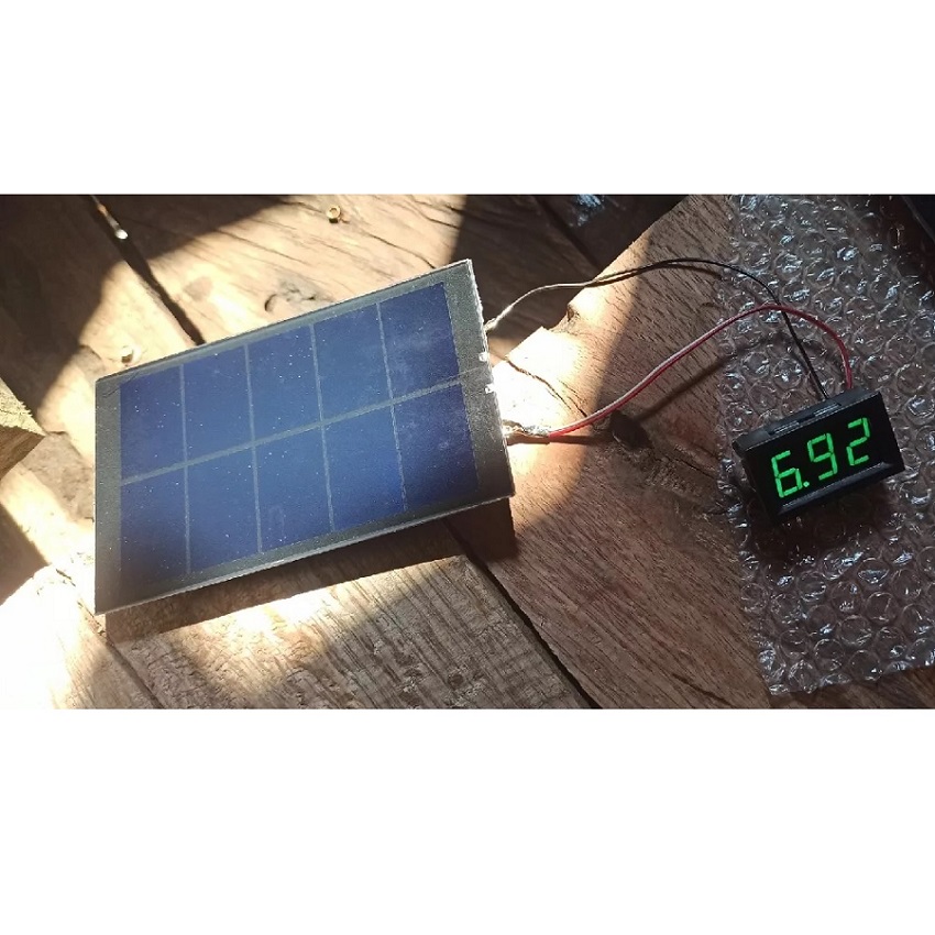 pin năng lượng mặt trời 9v